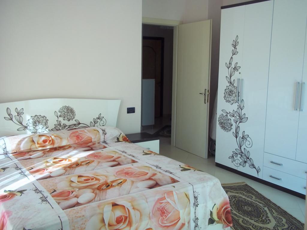 Faik Shehu Apartments Durres Exterior photo